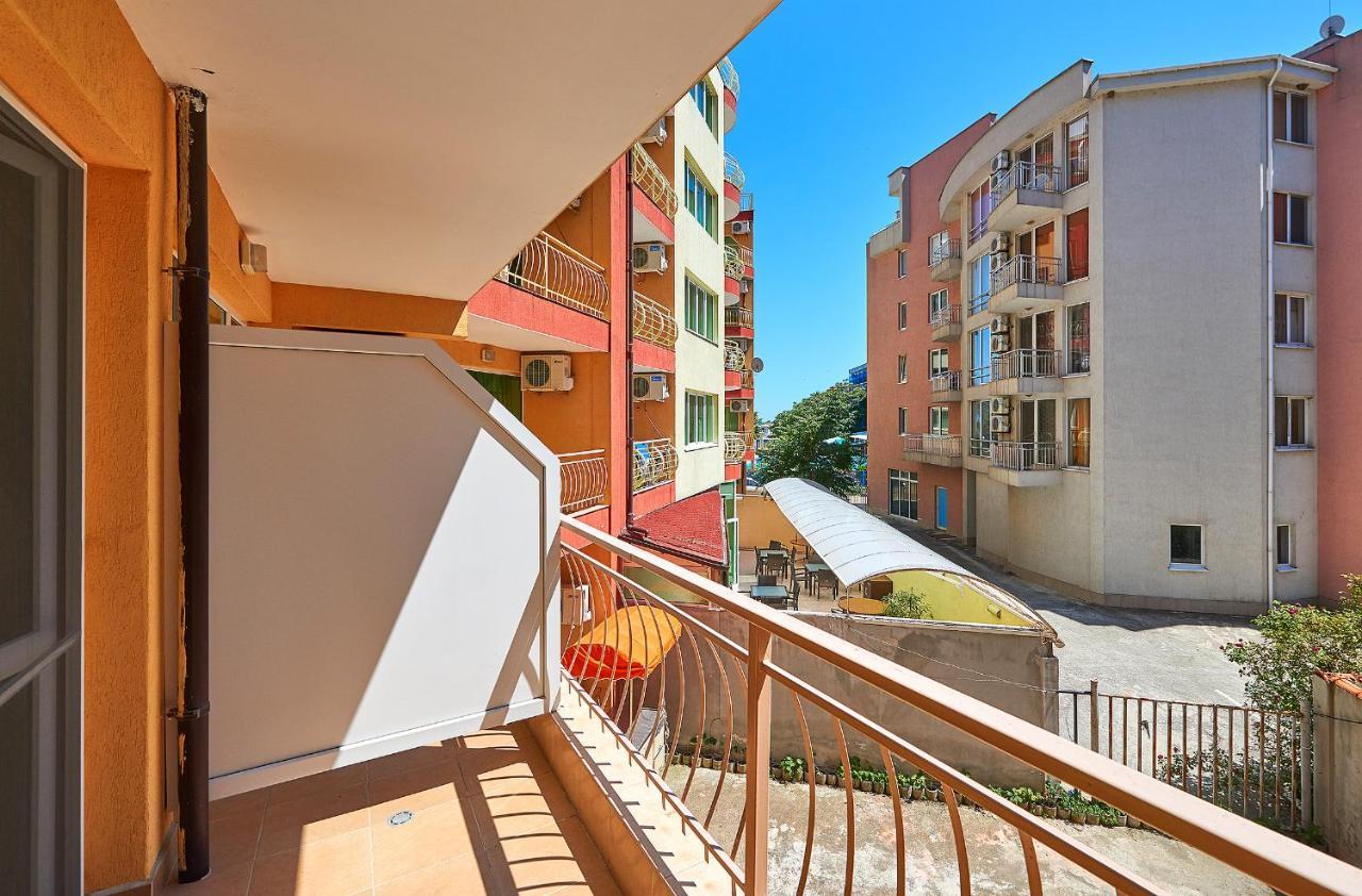Guest House California Поморіє Екстер'єр фото